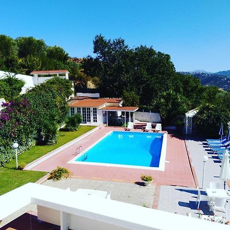אגרופולי Villa Milena מראה חיצוני תמונה