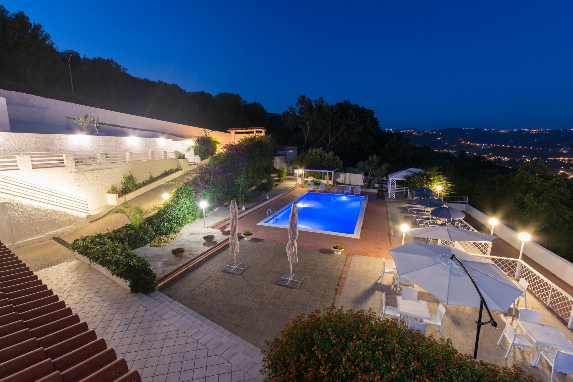 אגרופולי Villa Milena מראה חיצוני תמונה
