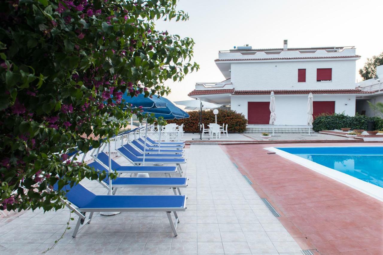 אגרופולי Villa Milena מראה חיצוני תמונה